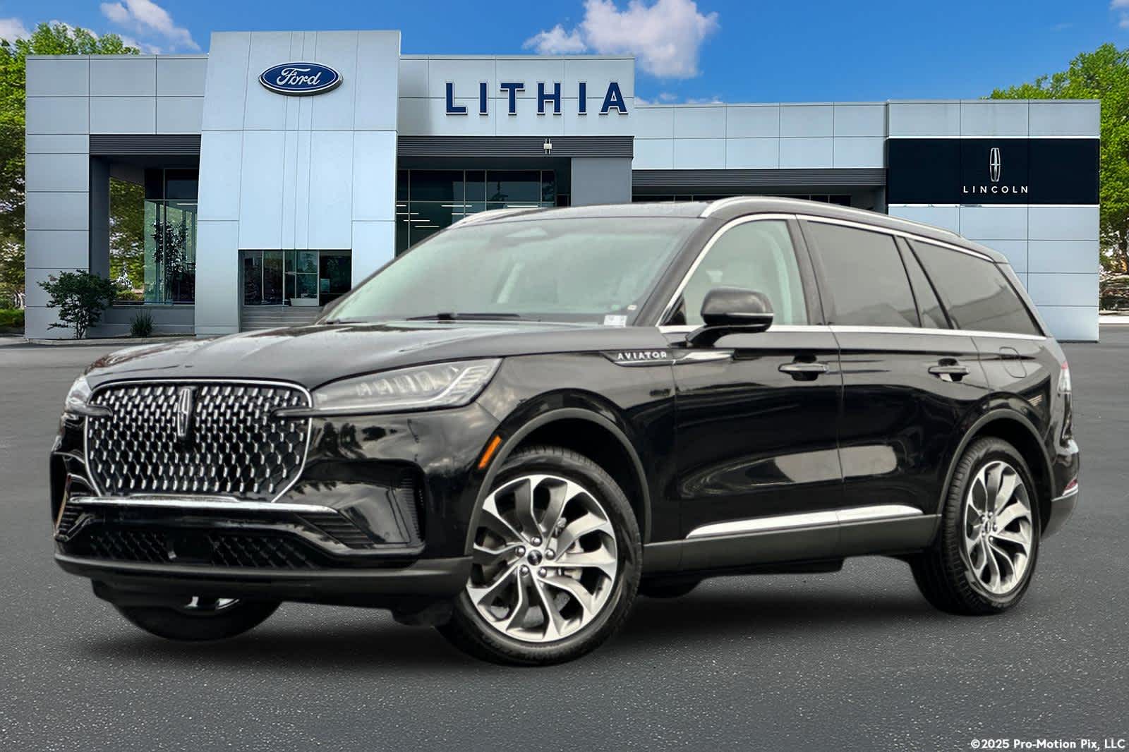 Thumbnail: 2025 Lincoln Aviator - 1