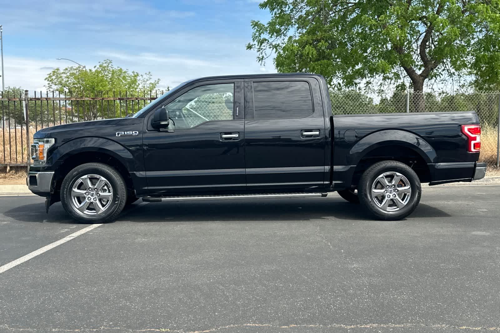 Thumbnail: 2019 Ford F-150 - 5