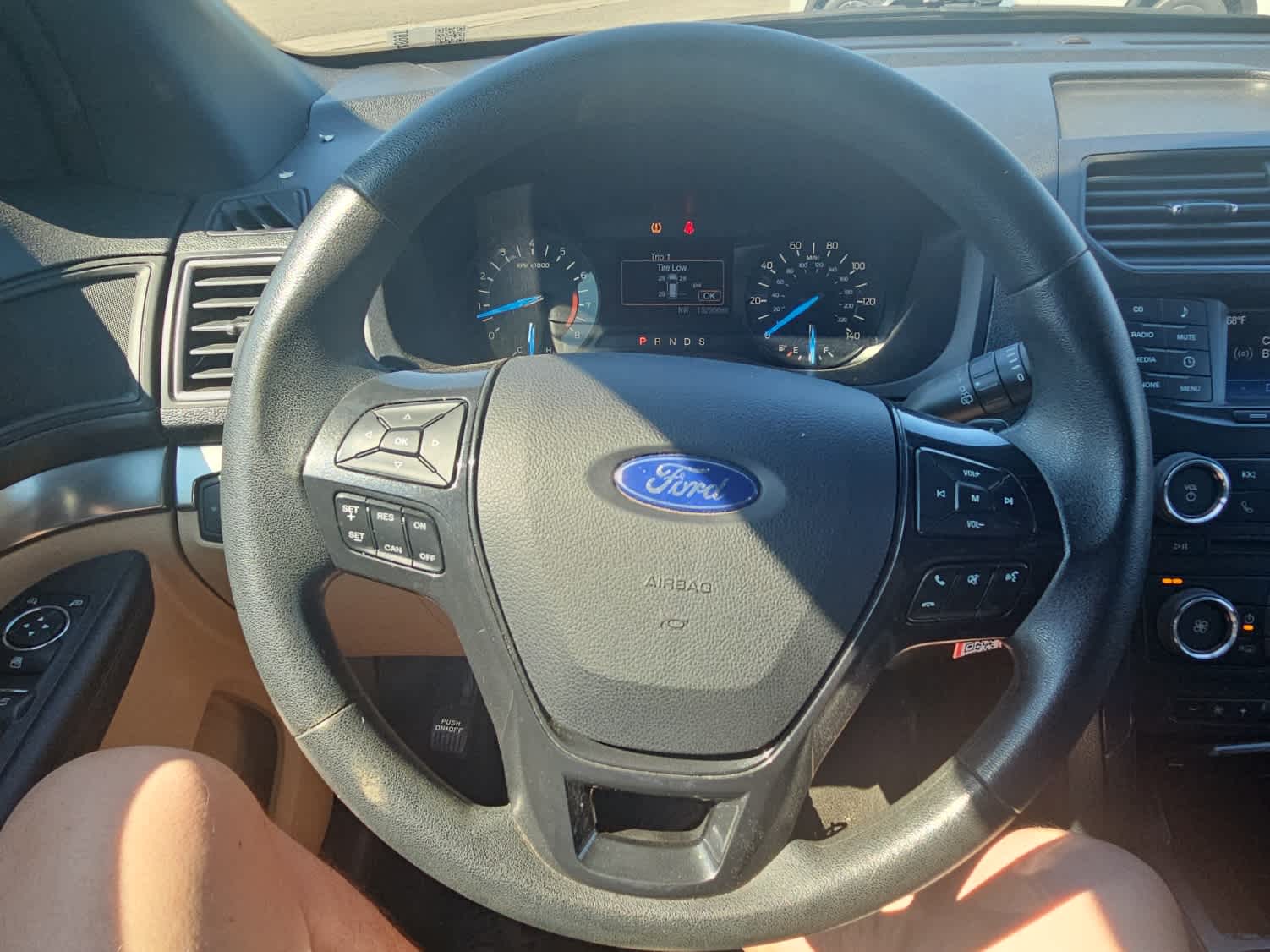 Thumbnail: 2017 Ford Explorer - 16