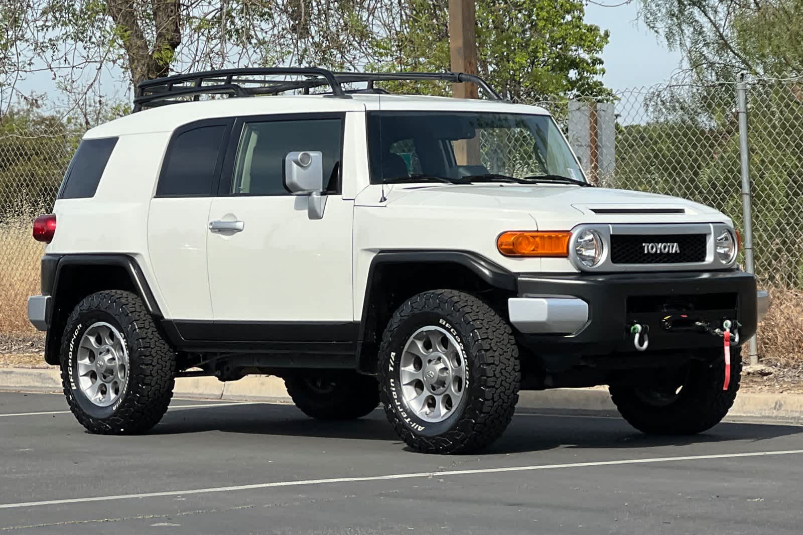 Thumbnail: 2013 Toyota FJ Cruiser - 9