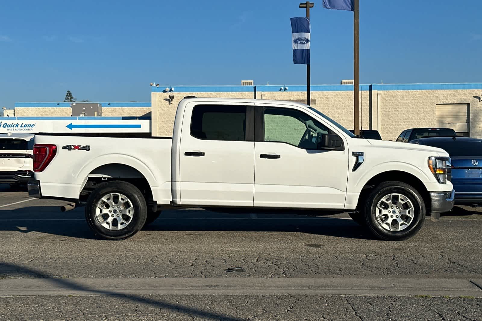 Thumbnail: 2023 Ford F-150 - 9