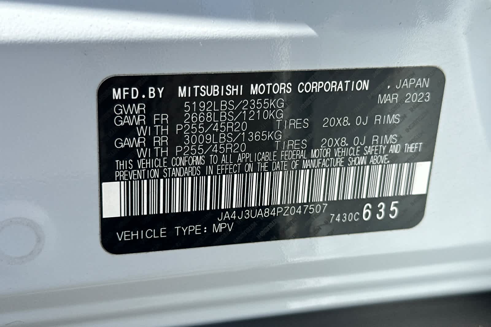 Thumbnail: 2023 Mitsubishi Outlander - 29