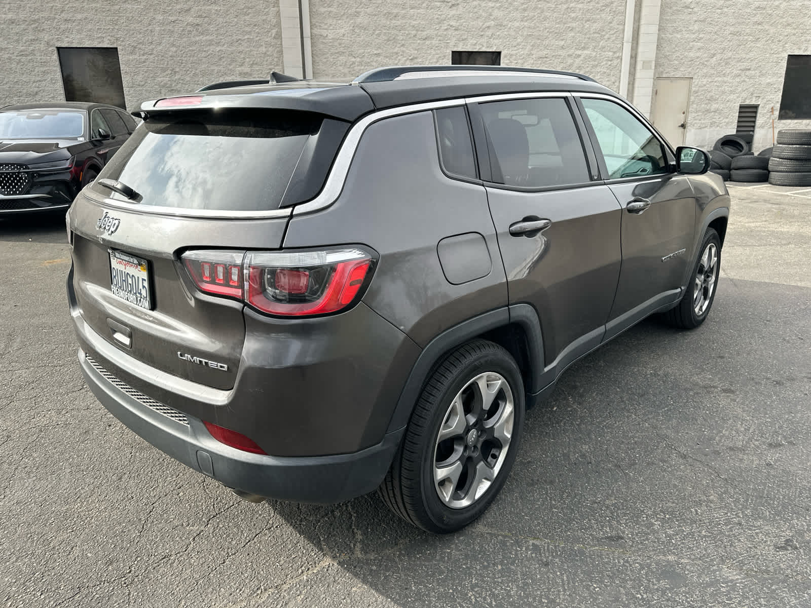 Thumbnail: 2019 Jeep Compass - 13