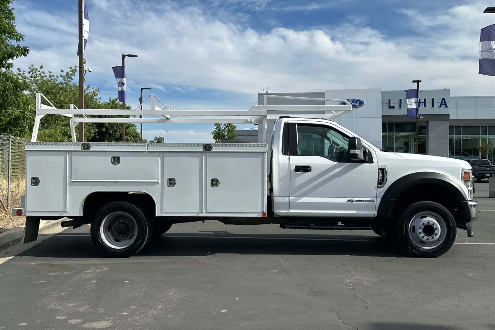 Thumbnail: 2022 Ford F-550 - 6