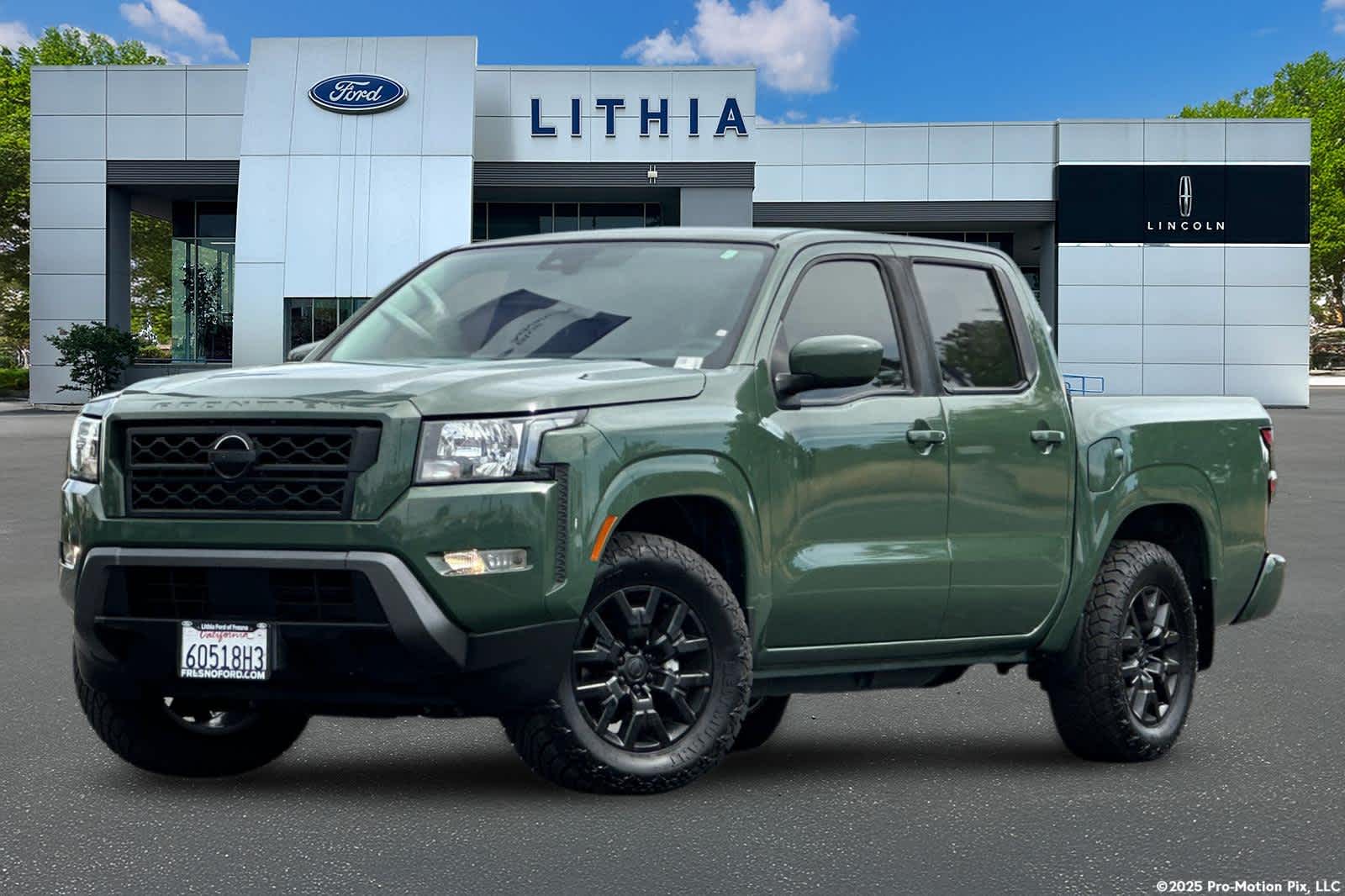 2022 Nissan Frontier SV