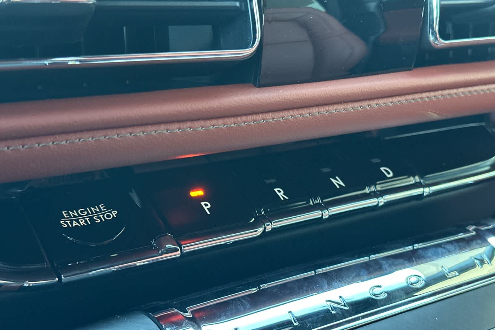 Thumbnail: 2025 Lincoln Aviator - 23