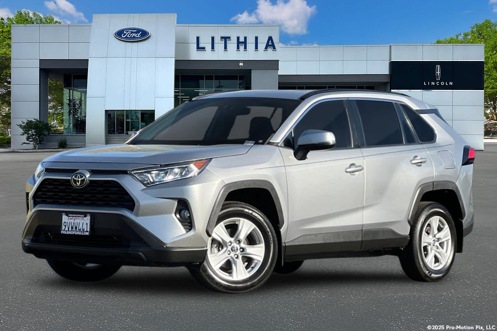 Thumbnail: 2020 Toyota RAV4 - 1