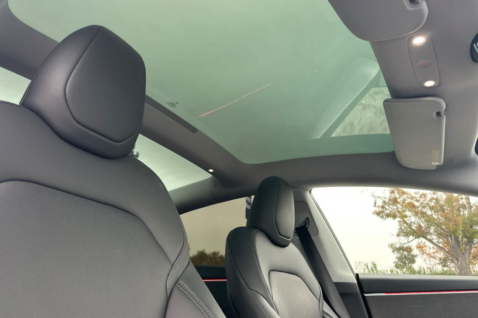 Thumbnail: 2025 Tesla Model 3 - 16