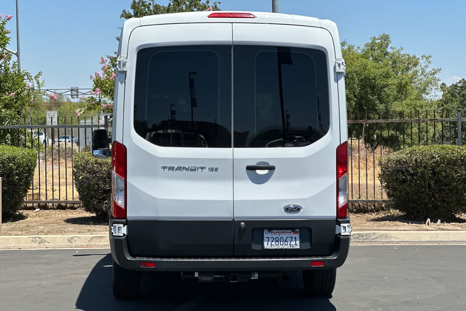 Thumbnail: 2016 Ford Transit Series - 7