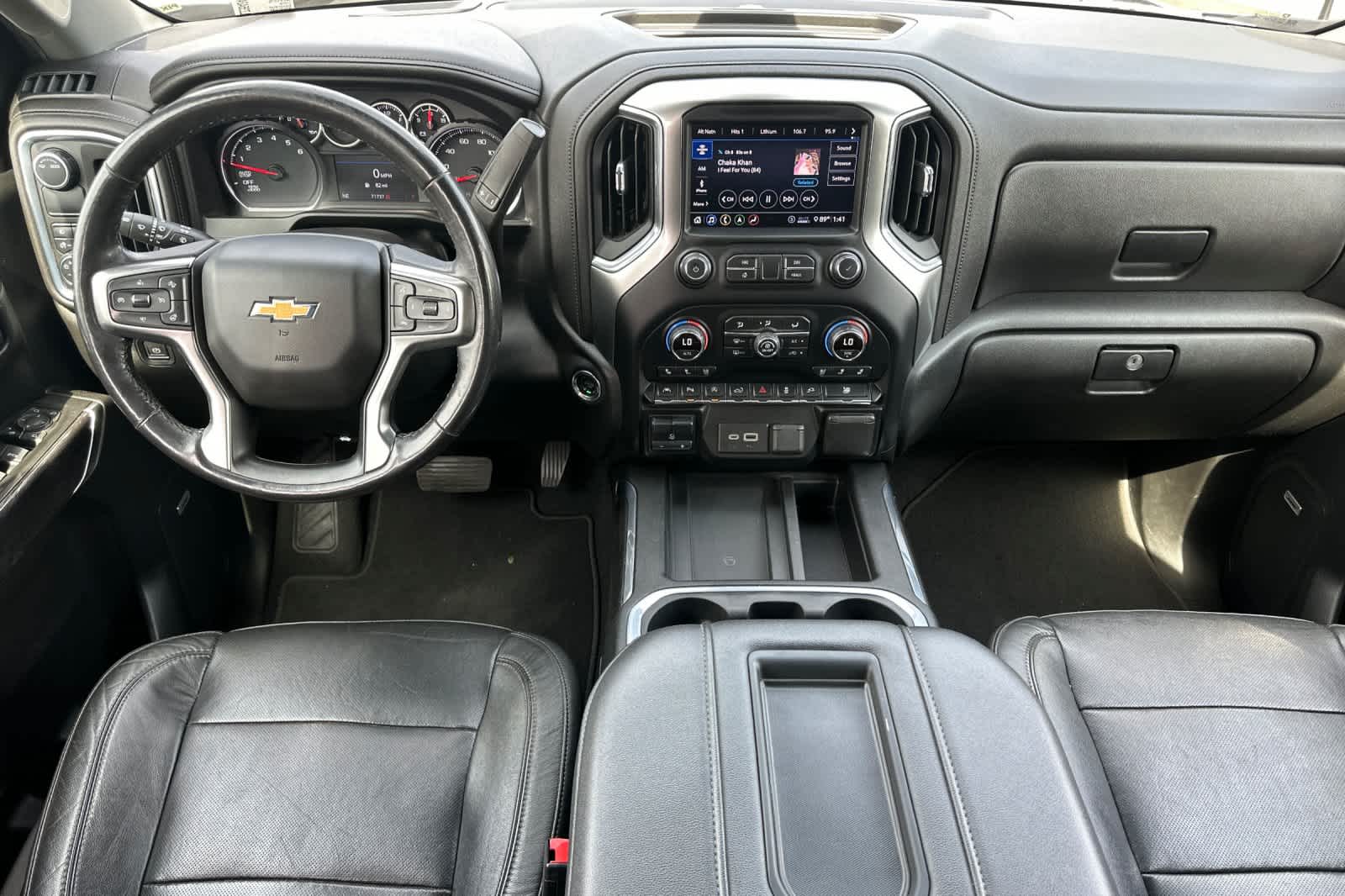 Thumbnail: 2020 Chevrolet Silverado 1500 - 3