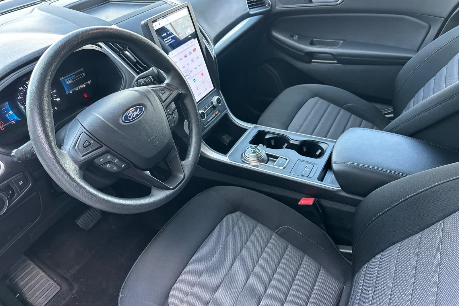 Thumbnail: 2023 Ford Edge - 11