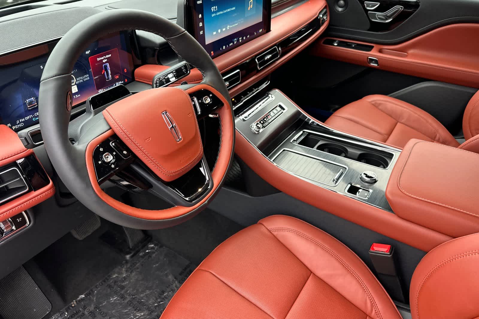 Thumbnail: 2026 Lincoln Aviator - 12