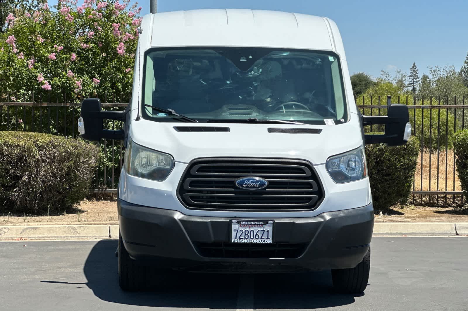 Thumbnail: 2016 Ford Transit Series - 10