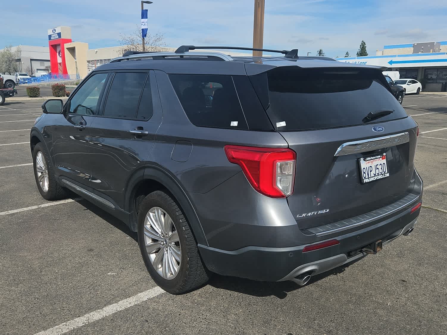 Thumbnail: 2021 Ford Explorer - 6