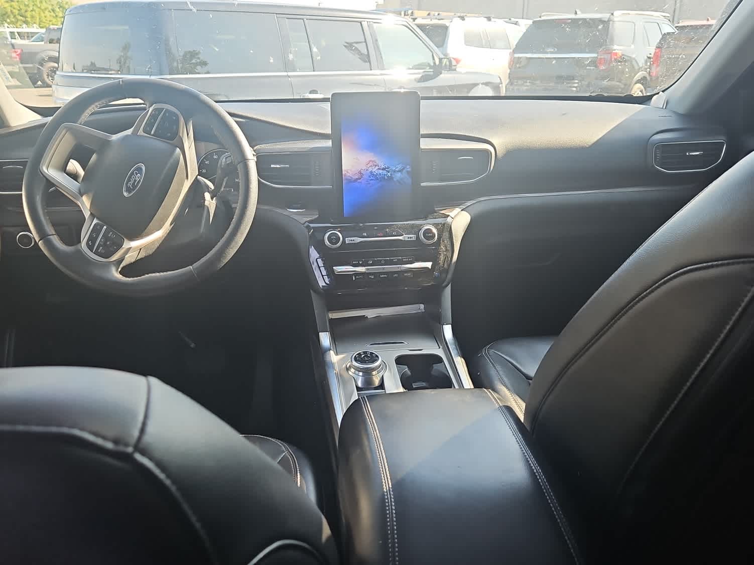 Thumbnail: 2023 Ford Explorer - 10