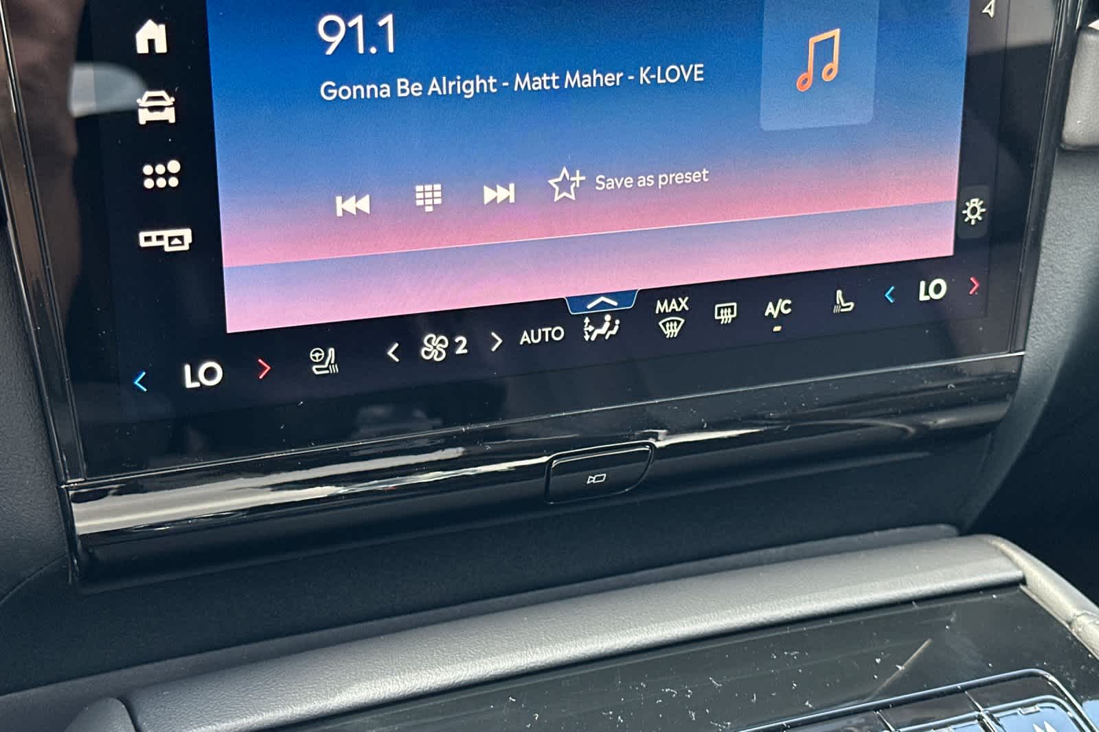 Thumbnail: 2026 Lincoln Navigator L - 22