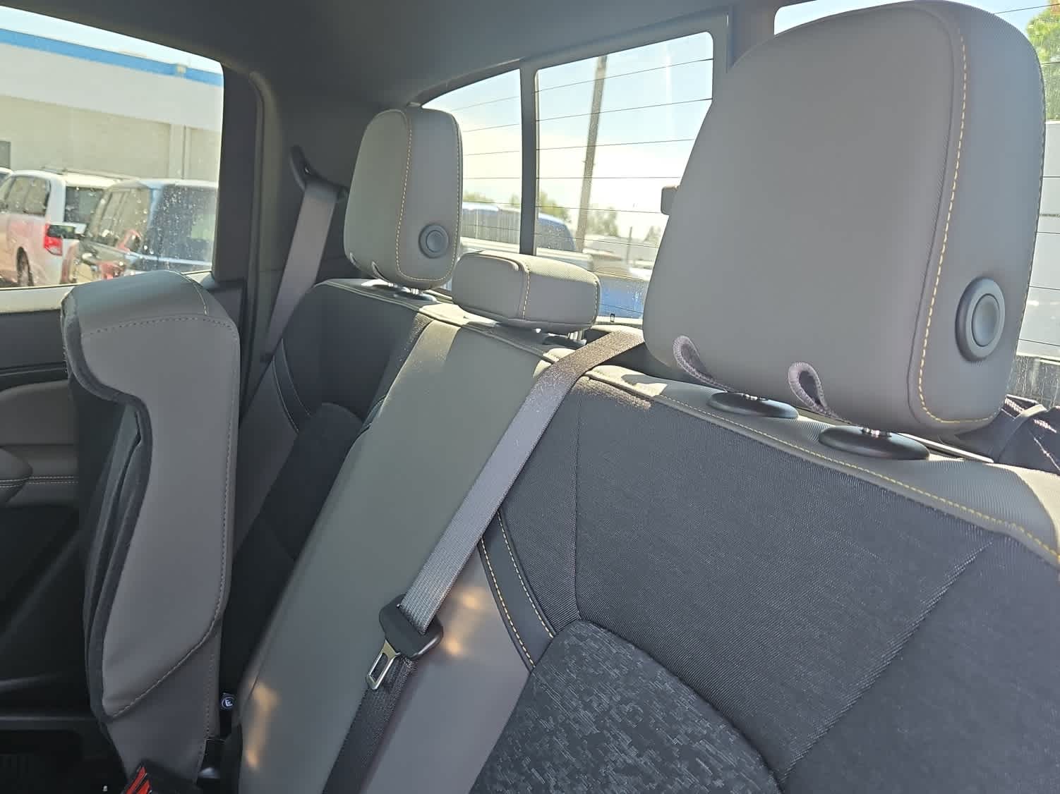 Thumbnail: 2024 Chevrolet Colorado - 12