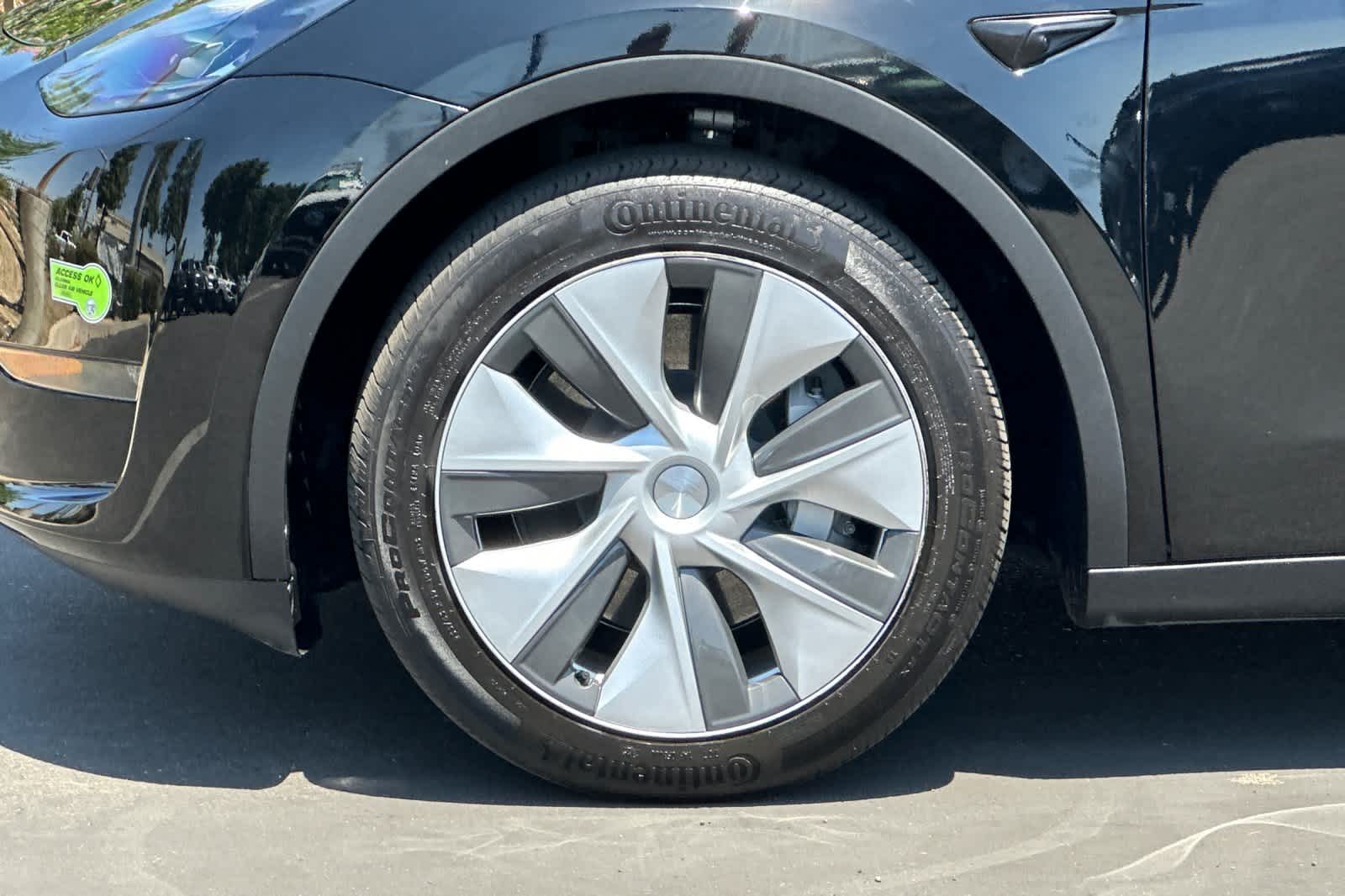 2023 Tesla Model Y Long Range 22