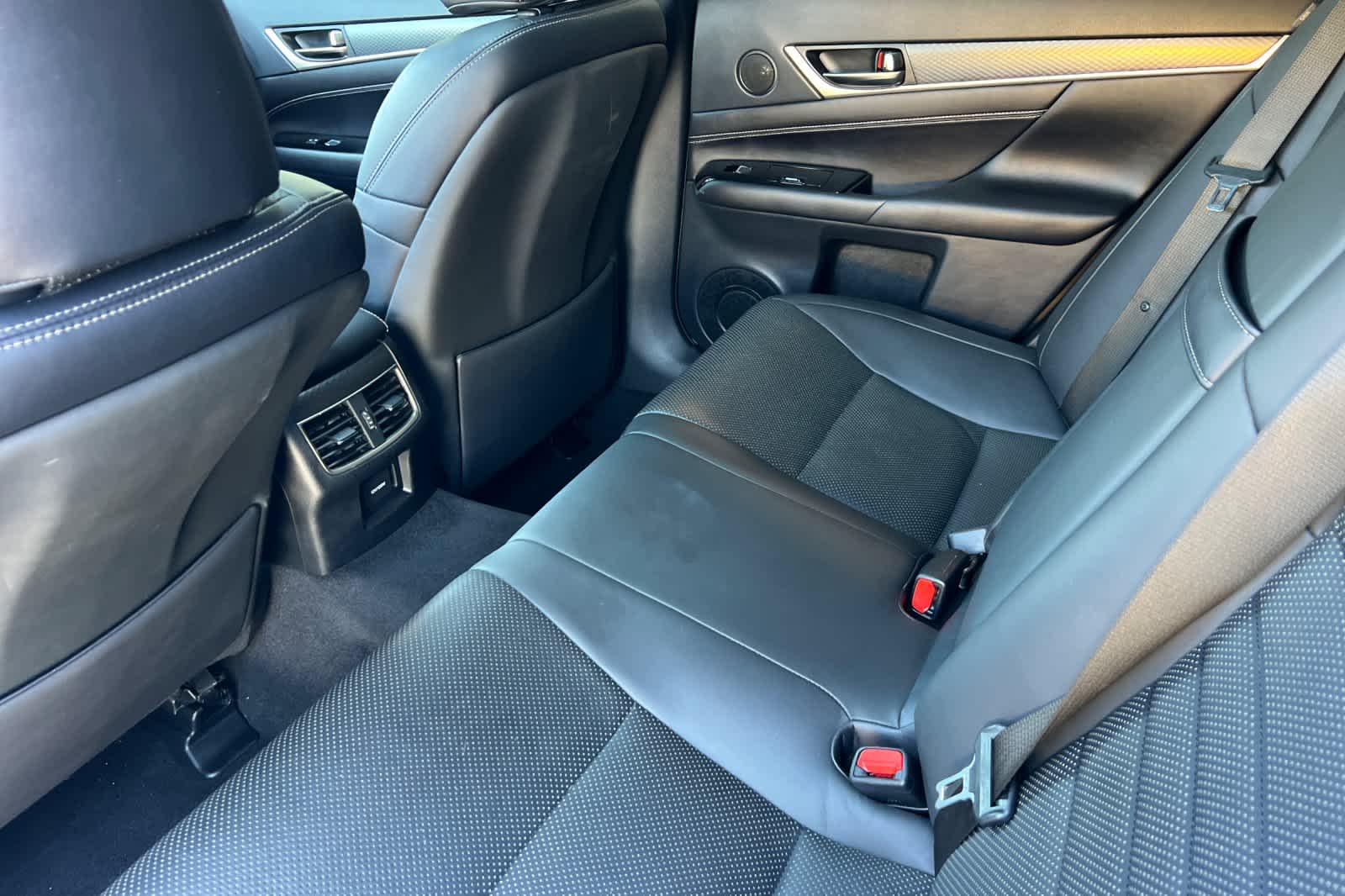Thumbnail: 2018 Lexus GS - 4