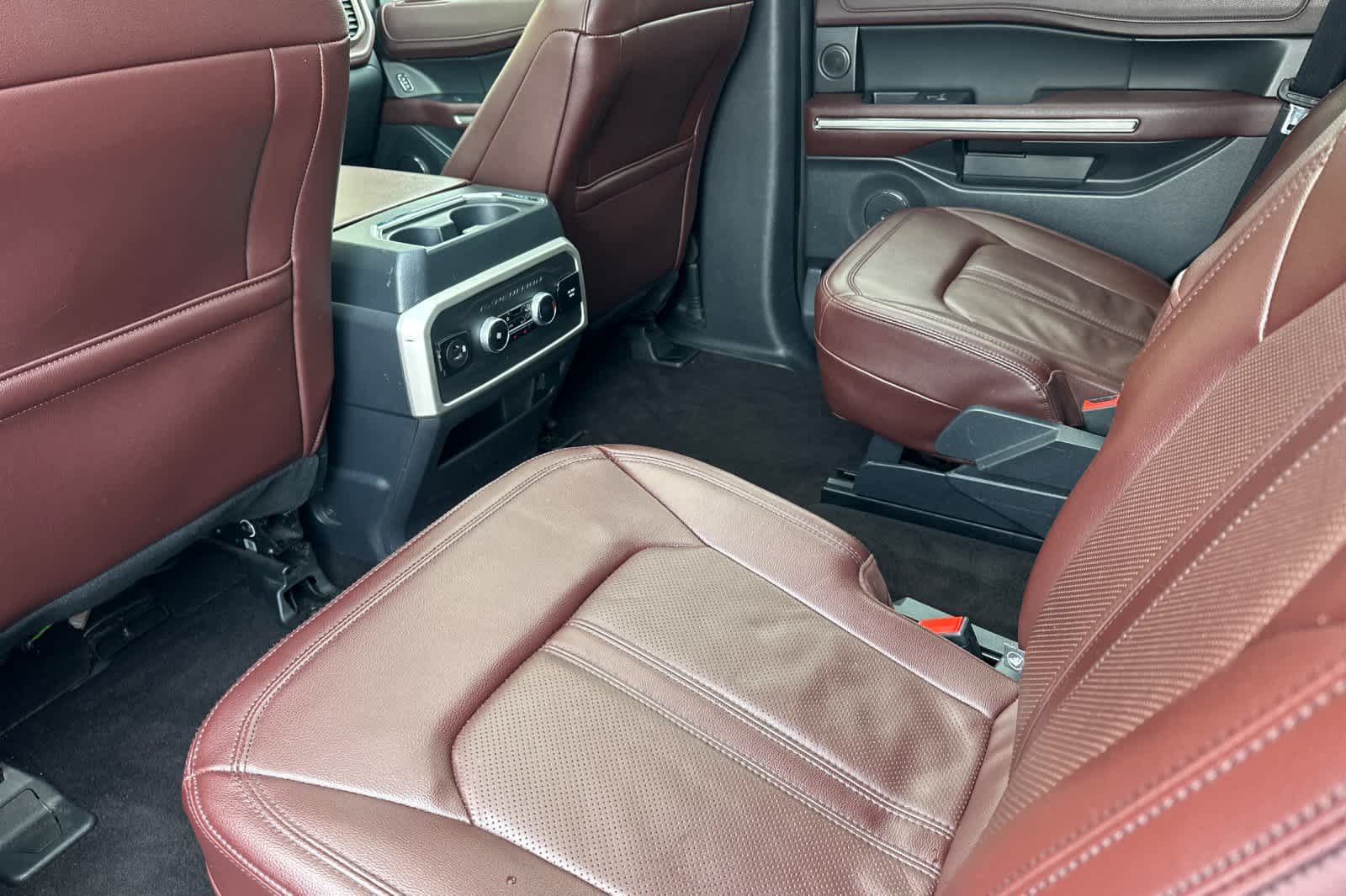 Thumbnail: 2023 Ford Expedition - 4