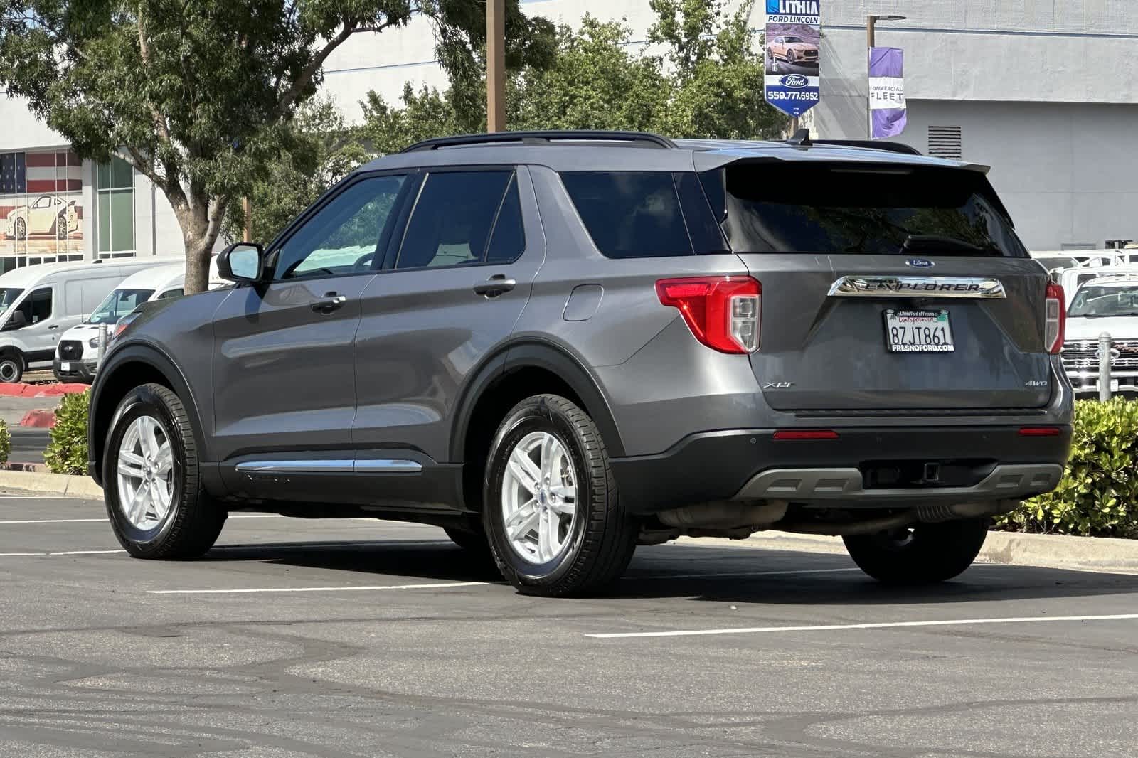 Thumbnail: 2021 Ford Explorer - 6