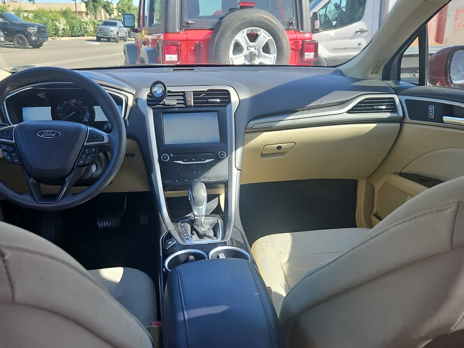 Thumbnail: 2014 Ford Fusion - 9