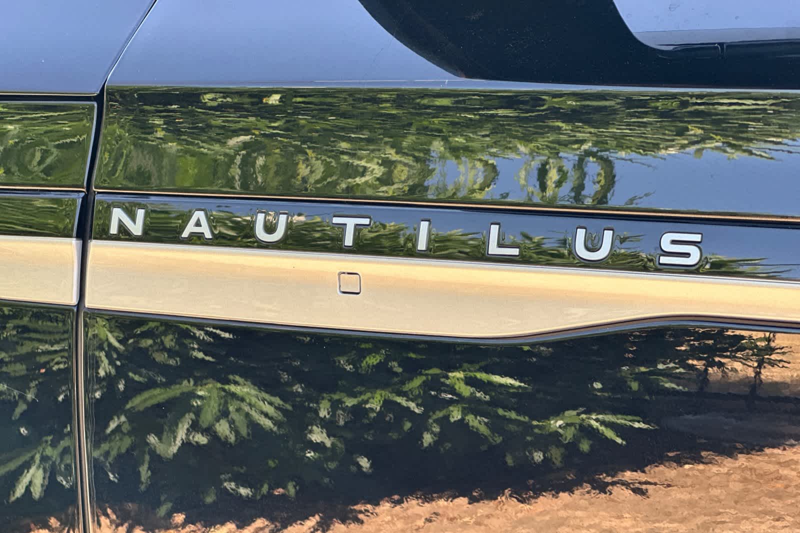 Thumbnail: 2026 Lincoln Nautilus - 26