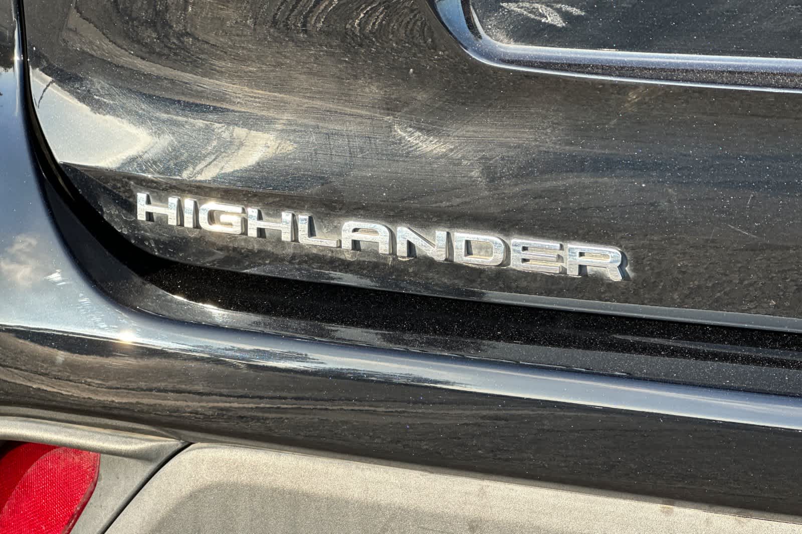 Thumbnail: 2021 Toyota Highlander - 28