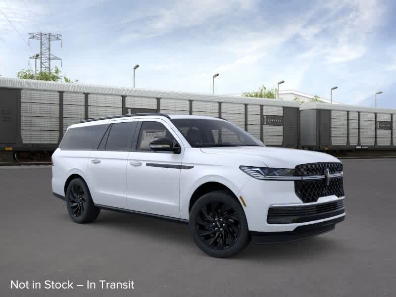 Thumbnail: 2026 Lincoln Navigator L - 7