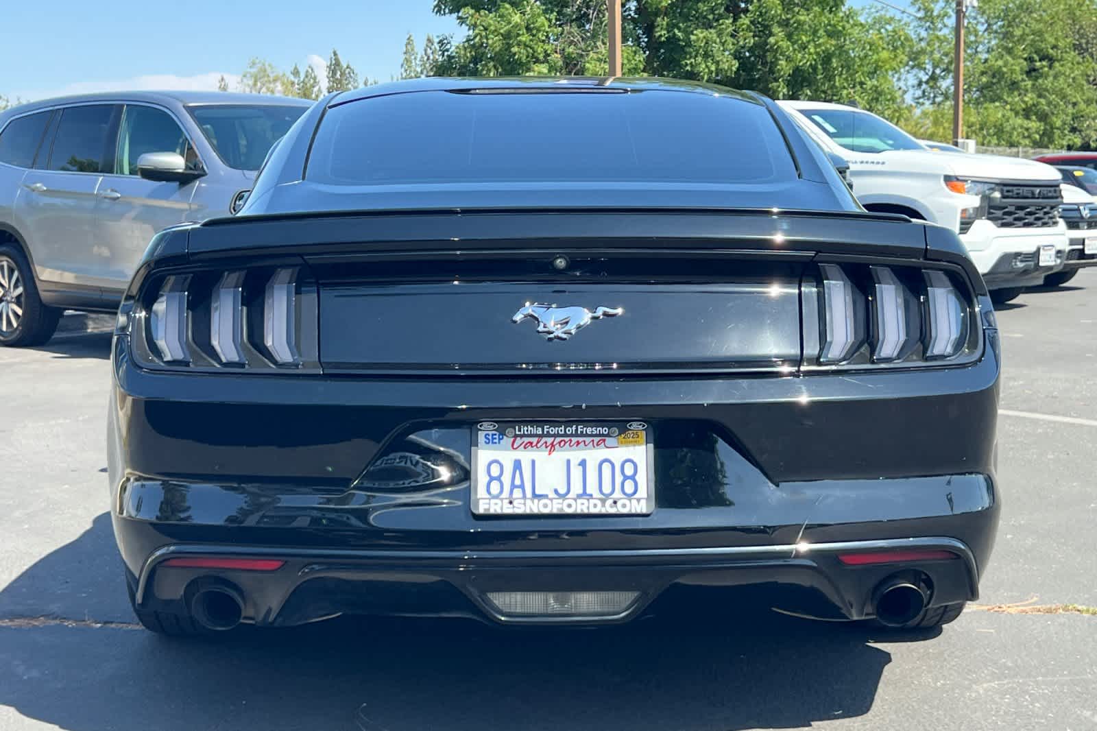 2017 Ford Mustang  7