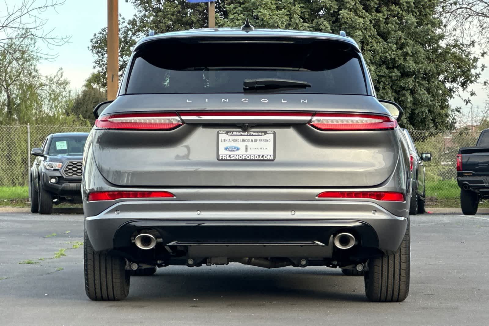 Thumbnail: 2026 Lincoln Corsair - 7