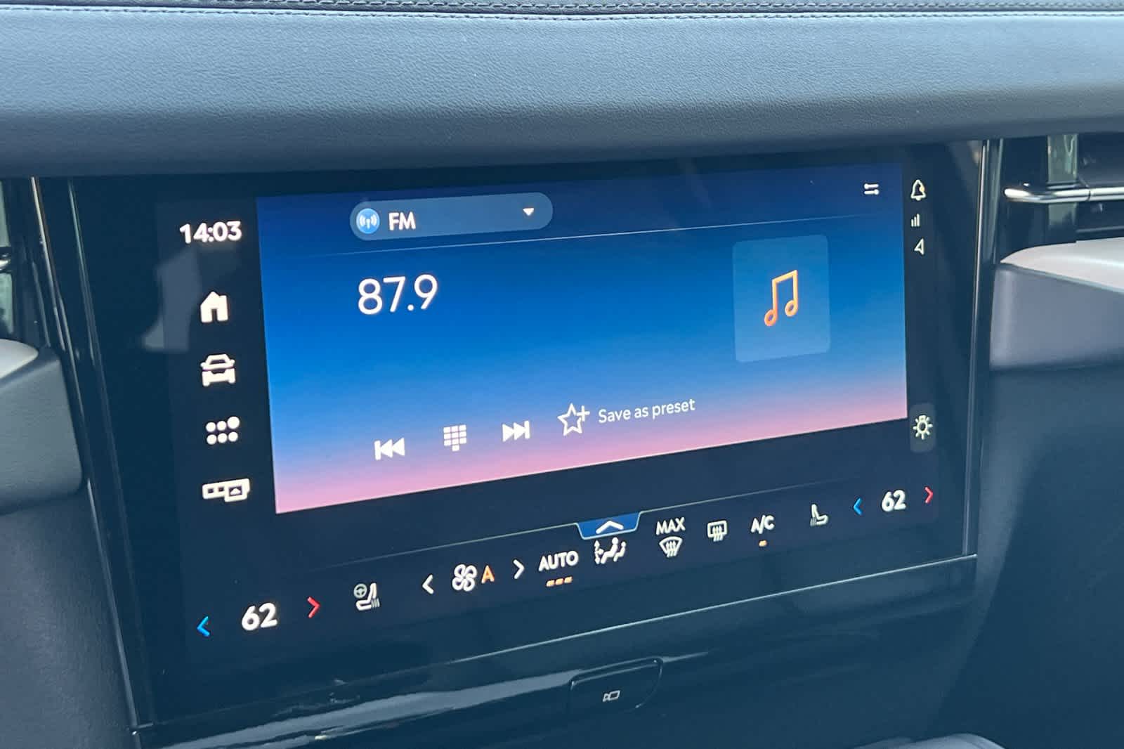 Thumbnail: 2026 Lincoln Navigator - 20