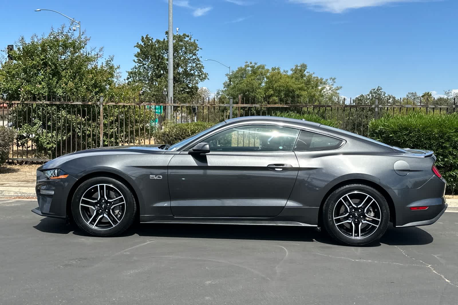 Thumbnail: 2018 Ford Mustang - 5