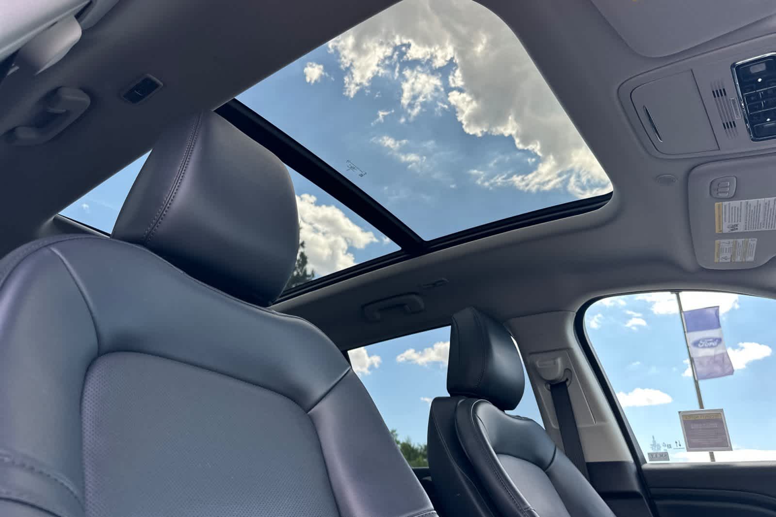 Thumbnail: 2026 Lincoln Aviator - 18