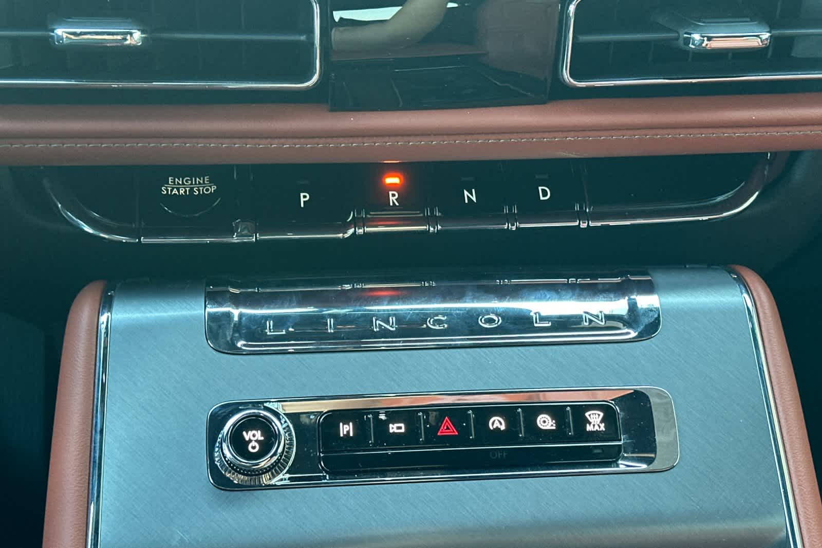 Thumbnail: 2025 Lincoln Aviator - 22