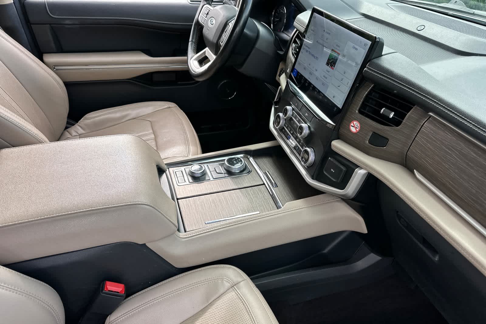 Thumbnail: 2023 Ford Expedition MAX - 18