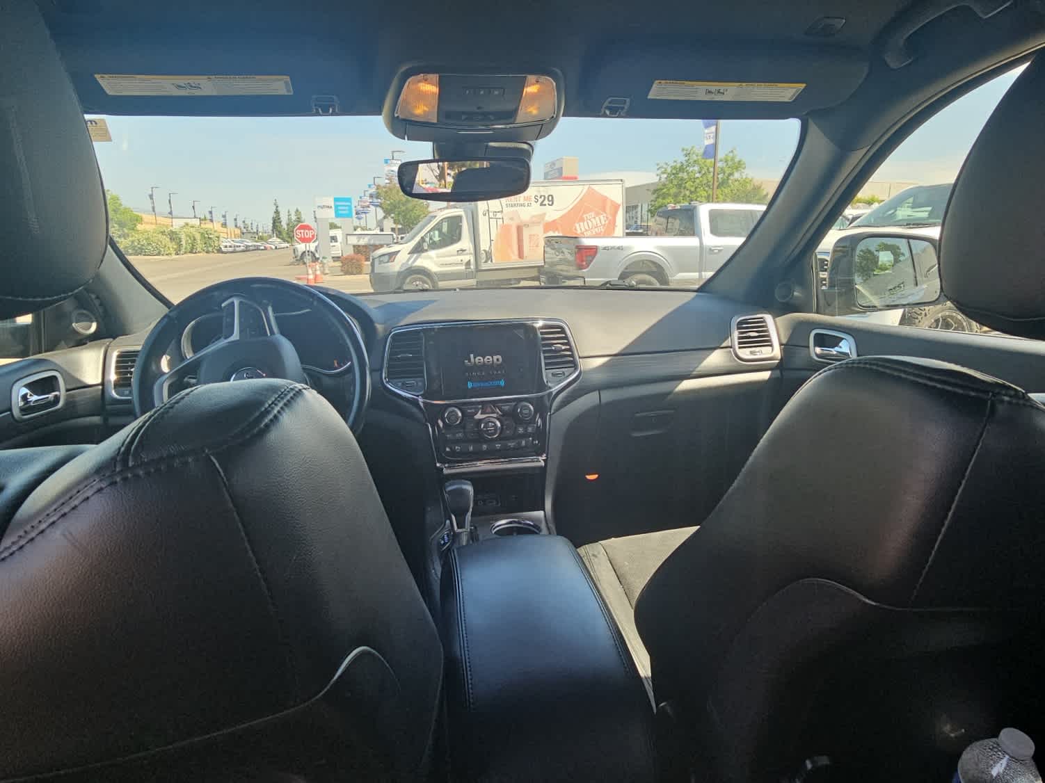 Thumbnail: 2022 Jeep Grand Cherokee - 10