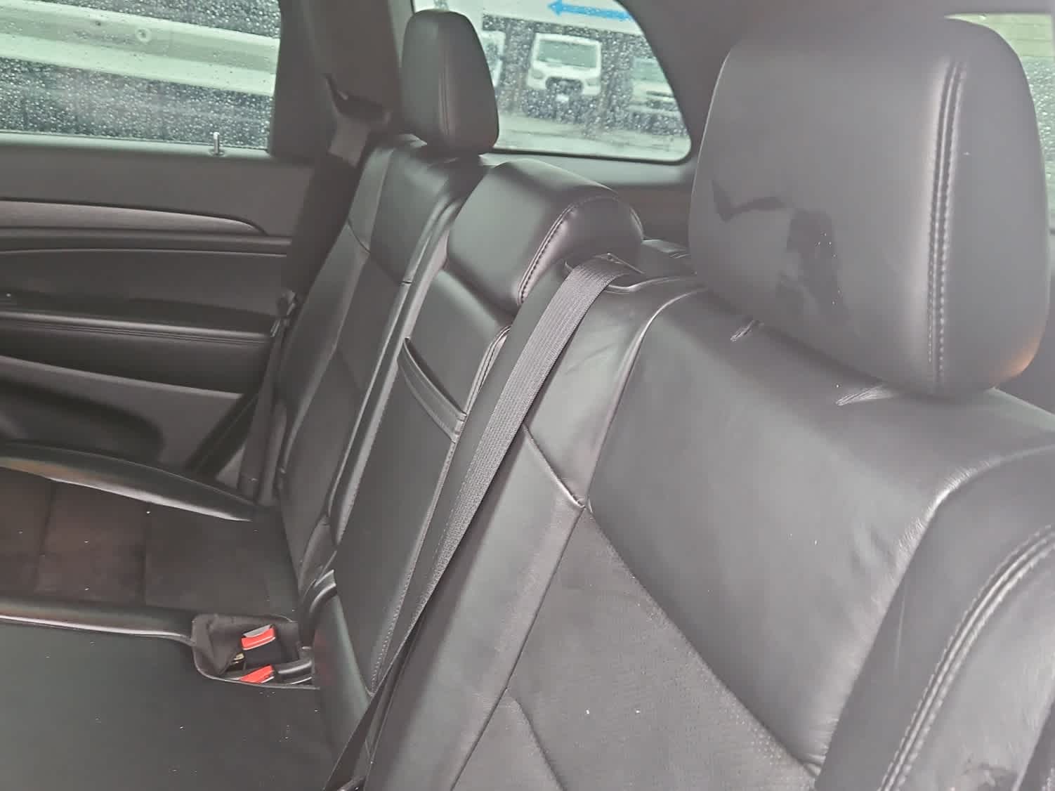 Thumbnail: 2018 Jeep Grand Cherokee - 12