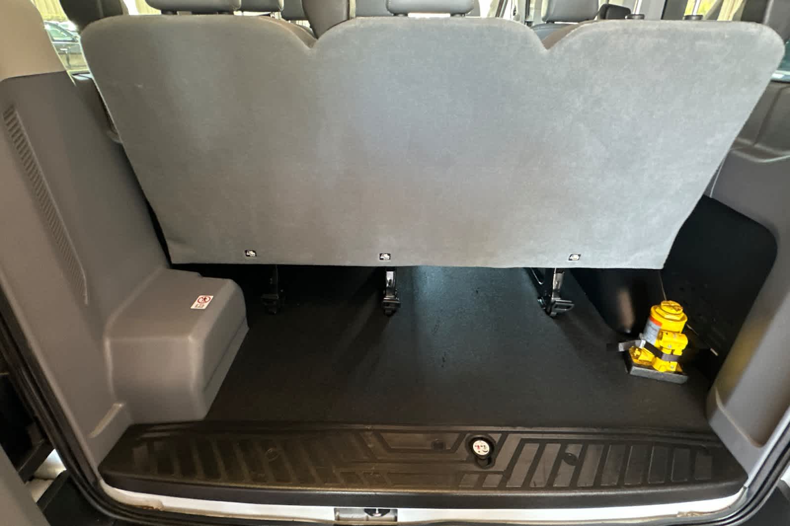 Thumbnail: 2016 Ford Transit Series - 16