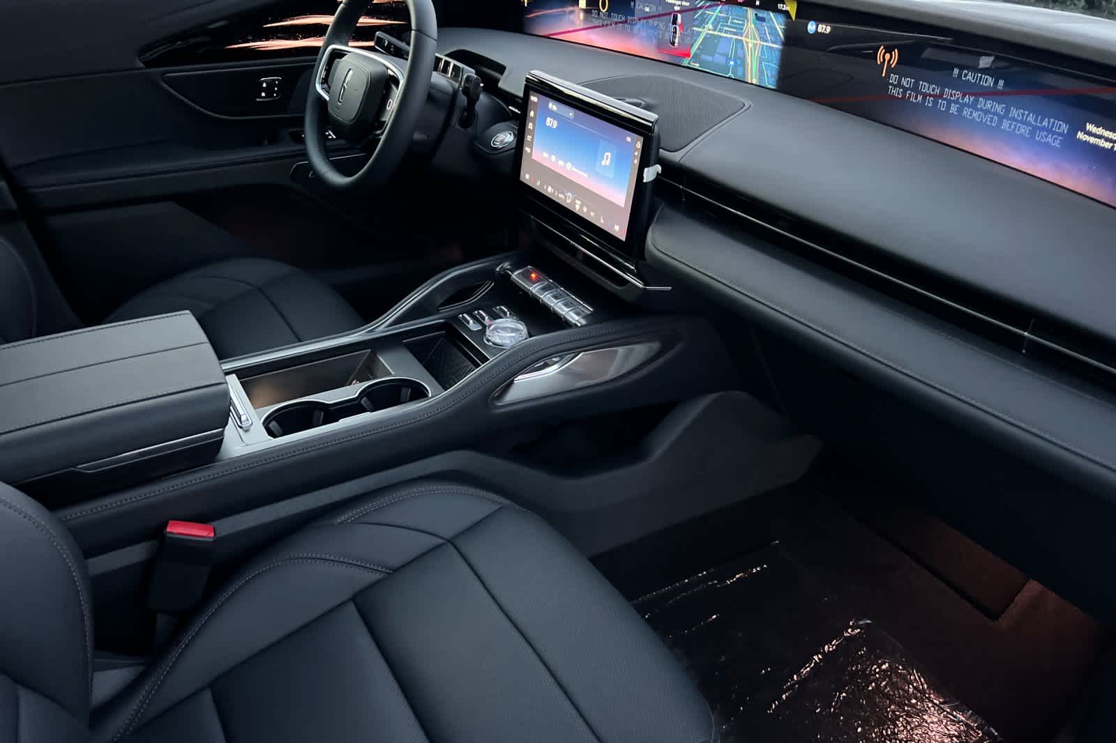 Thumbnail: 2026 Lincoln Nautilus - 17