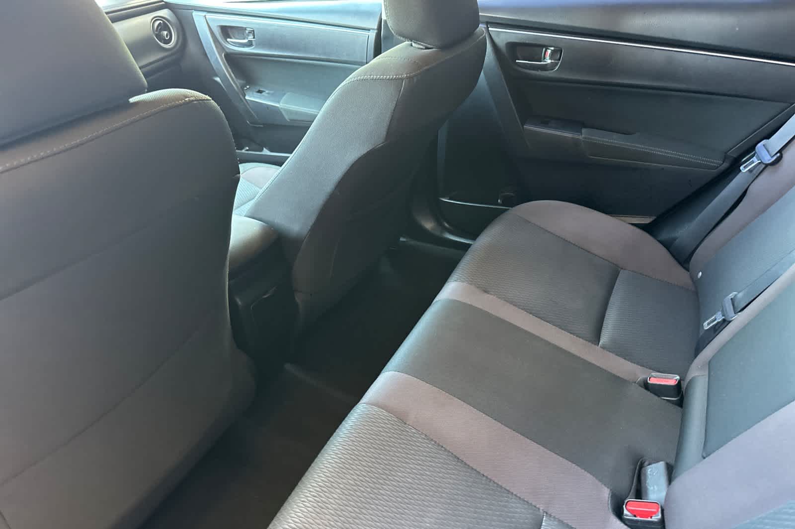 Thumbnail: 2017 Toyota Corolla - 4