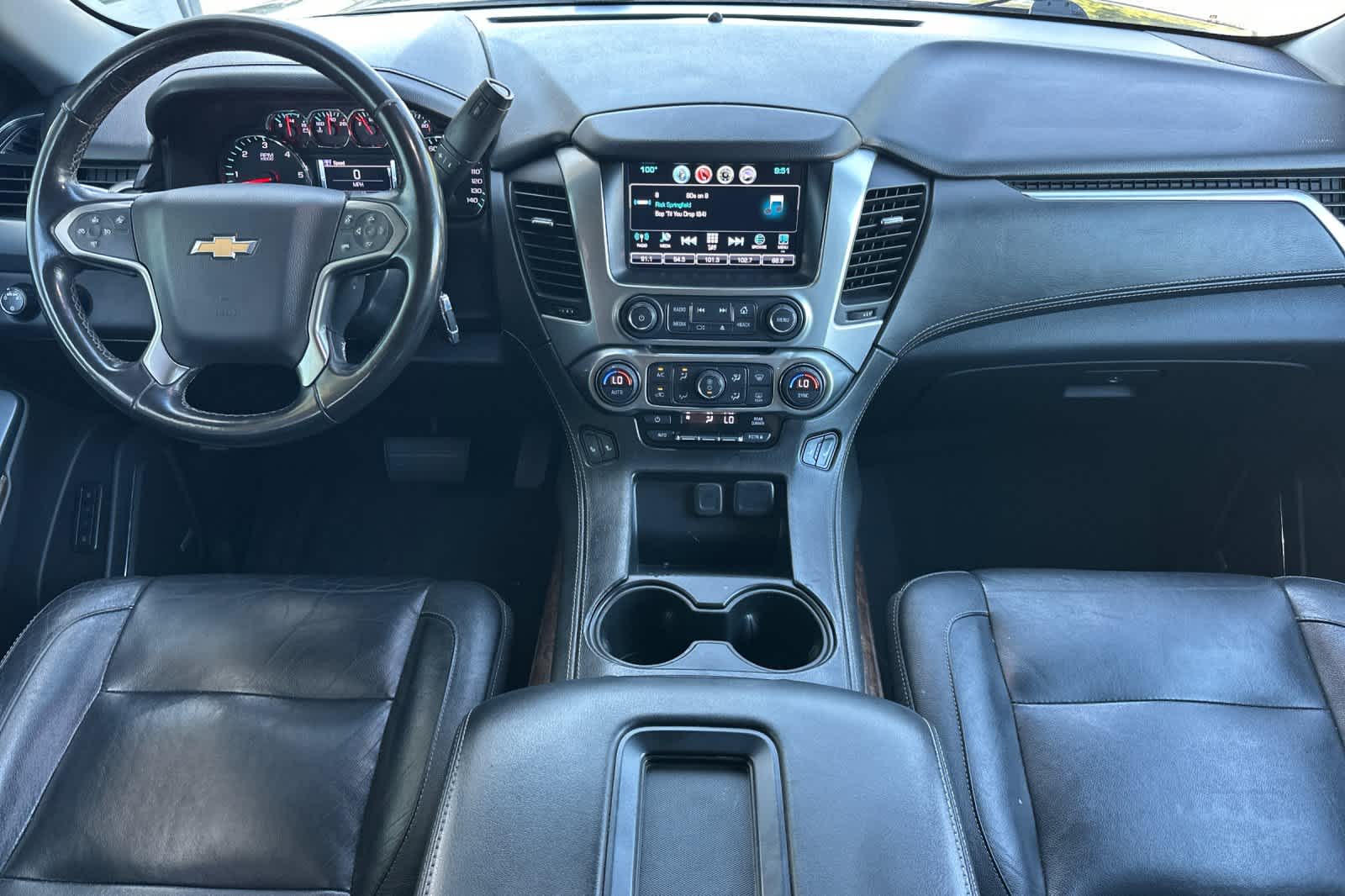 Thumbnail: 2019 Chevrolet Tahoe - 2