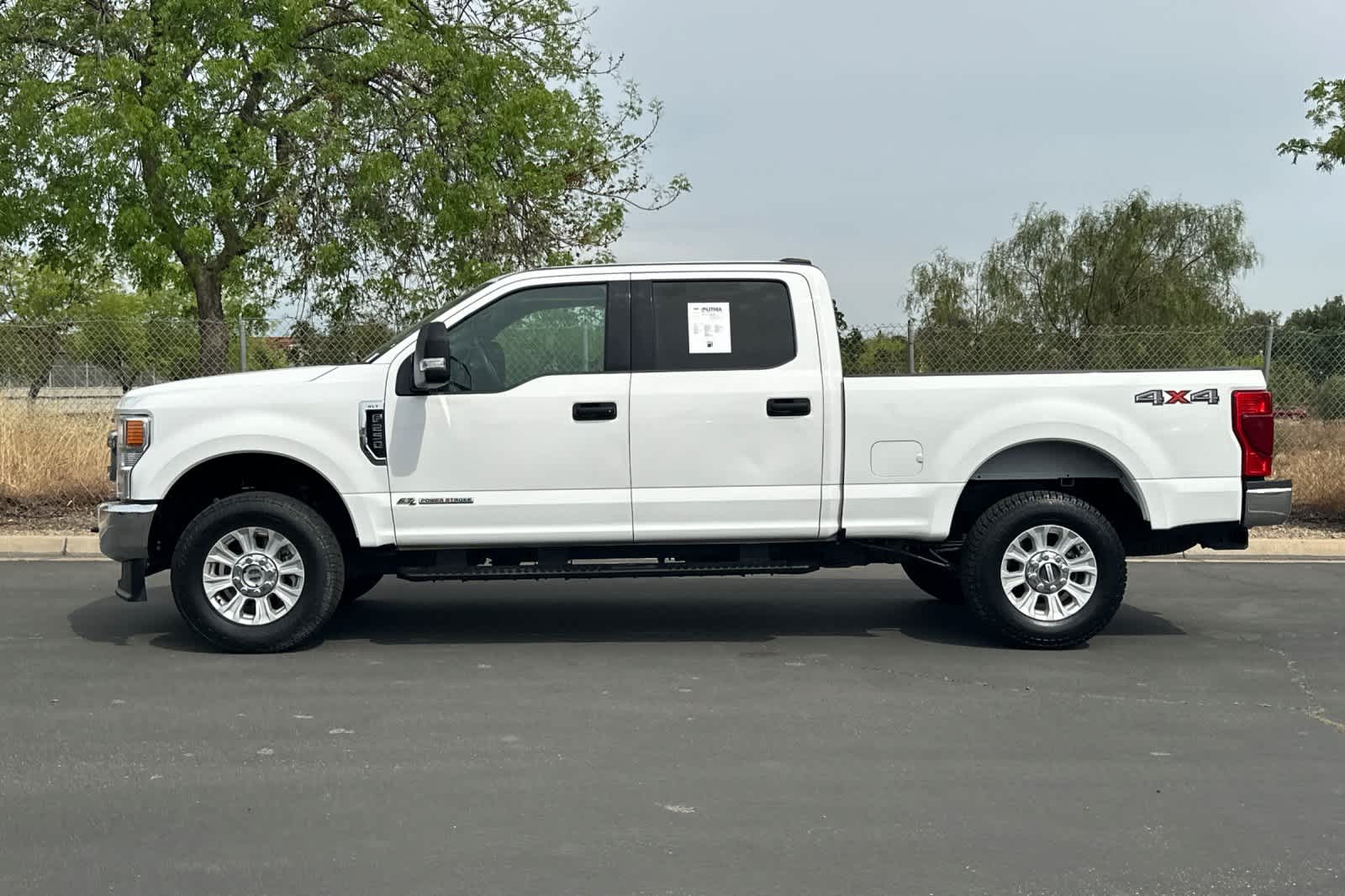 Thumbnail: 2021 Ford F-250 - 5