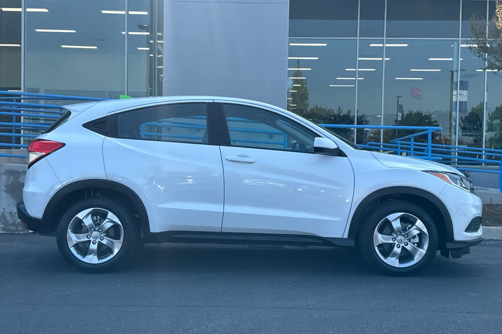 Thumbnail: 2021 Honda HR-V - 8