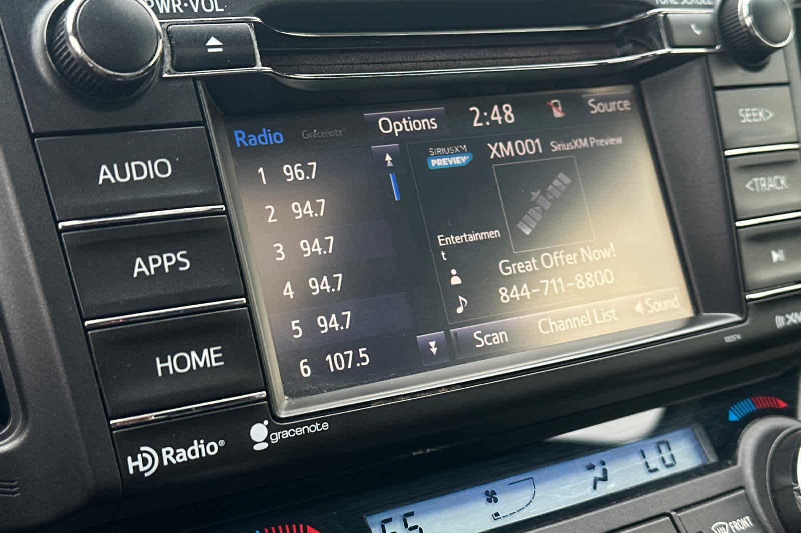 Thumbnail: 2017 Toyota RAV4 - 20