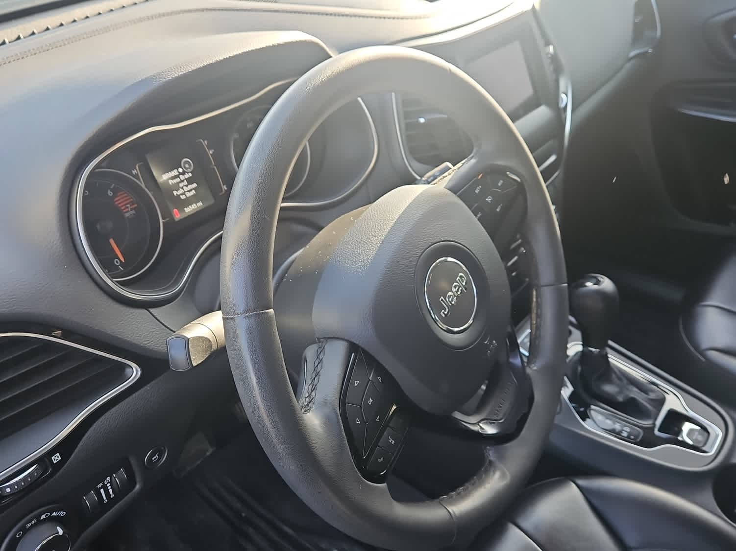 Thumbnail: 2020 Jeep Cherokee - 2