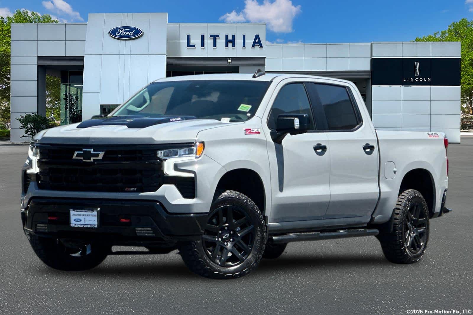 2024 Chevrolet Silverado 1500 LT Trail Boss 4X4 Crew Cab Standard Box's photo