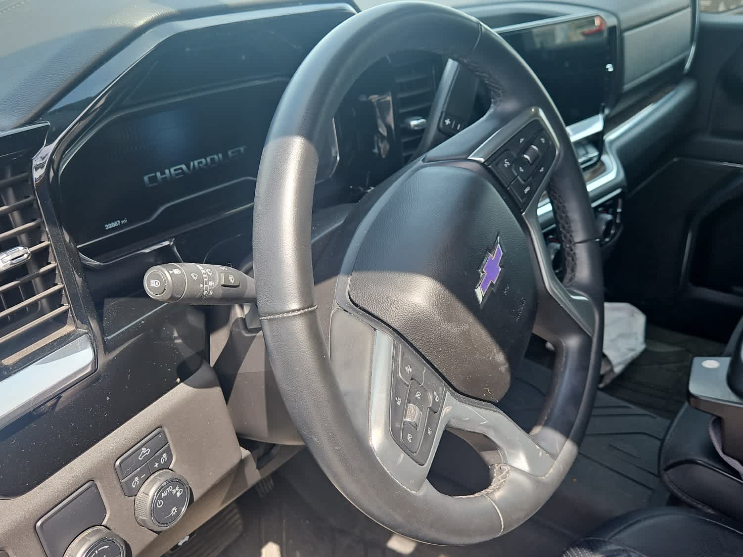 Thumbnail: 2023 Chevrolet Silverado 1500 - 2