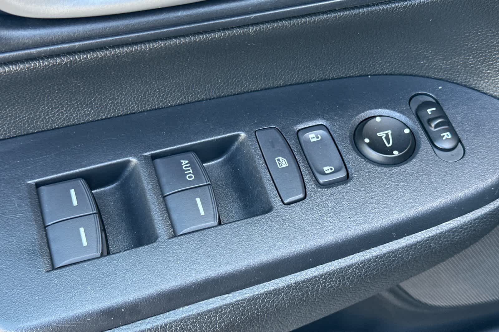 Thumbnail: 2020 Honda CR-V - 14