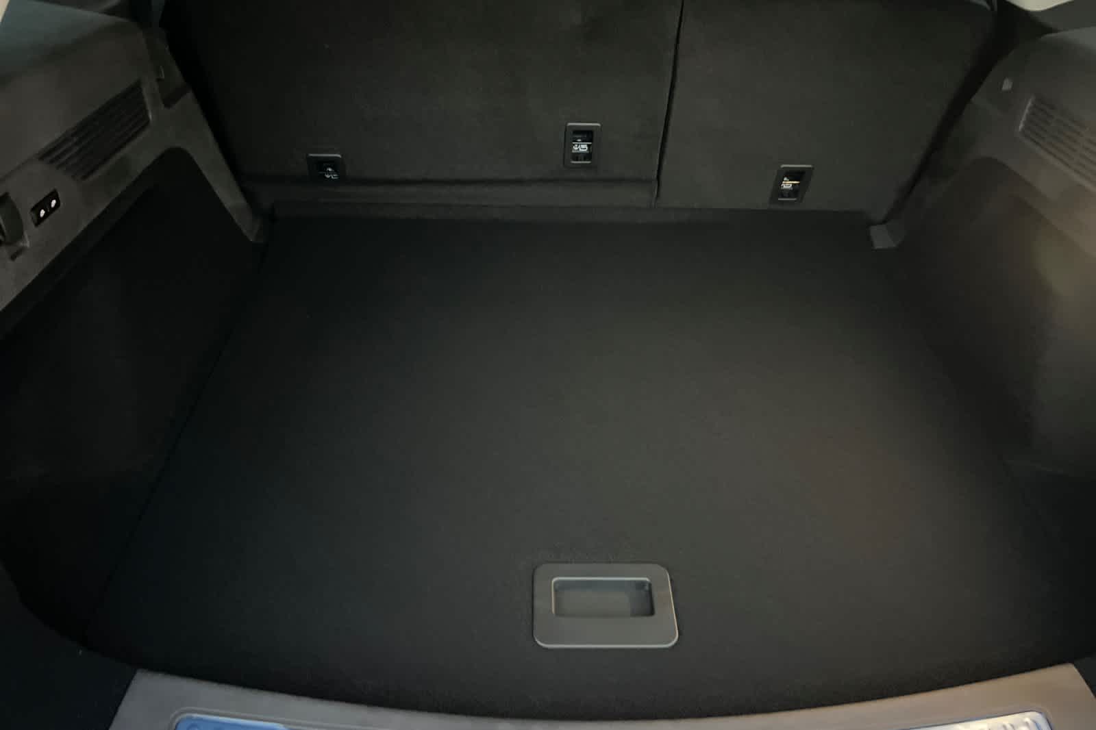 Thumbnail: 2026 Lincoln Nautilus - 16